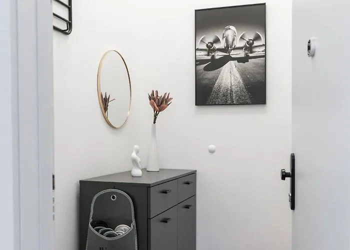 Apartment Hamlet - Perfect *